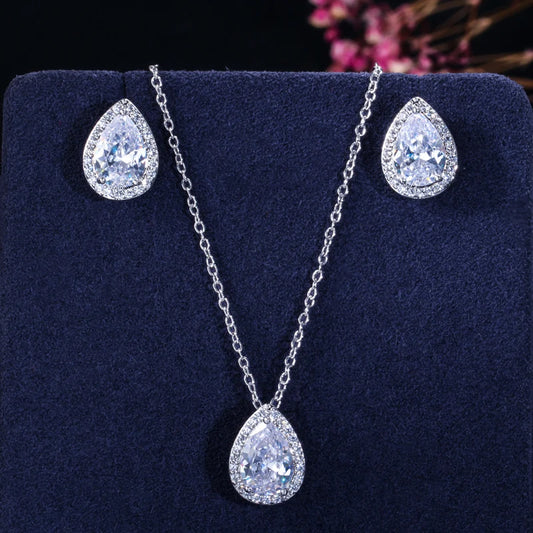 Cléone Teardrop Crystal Necklace & Earrings Set