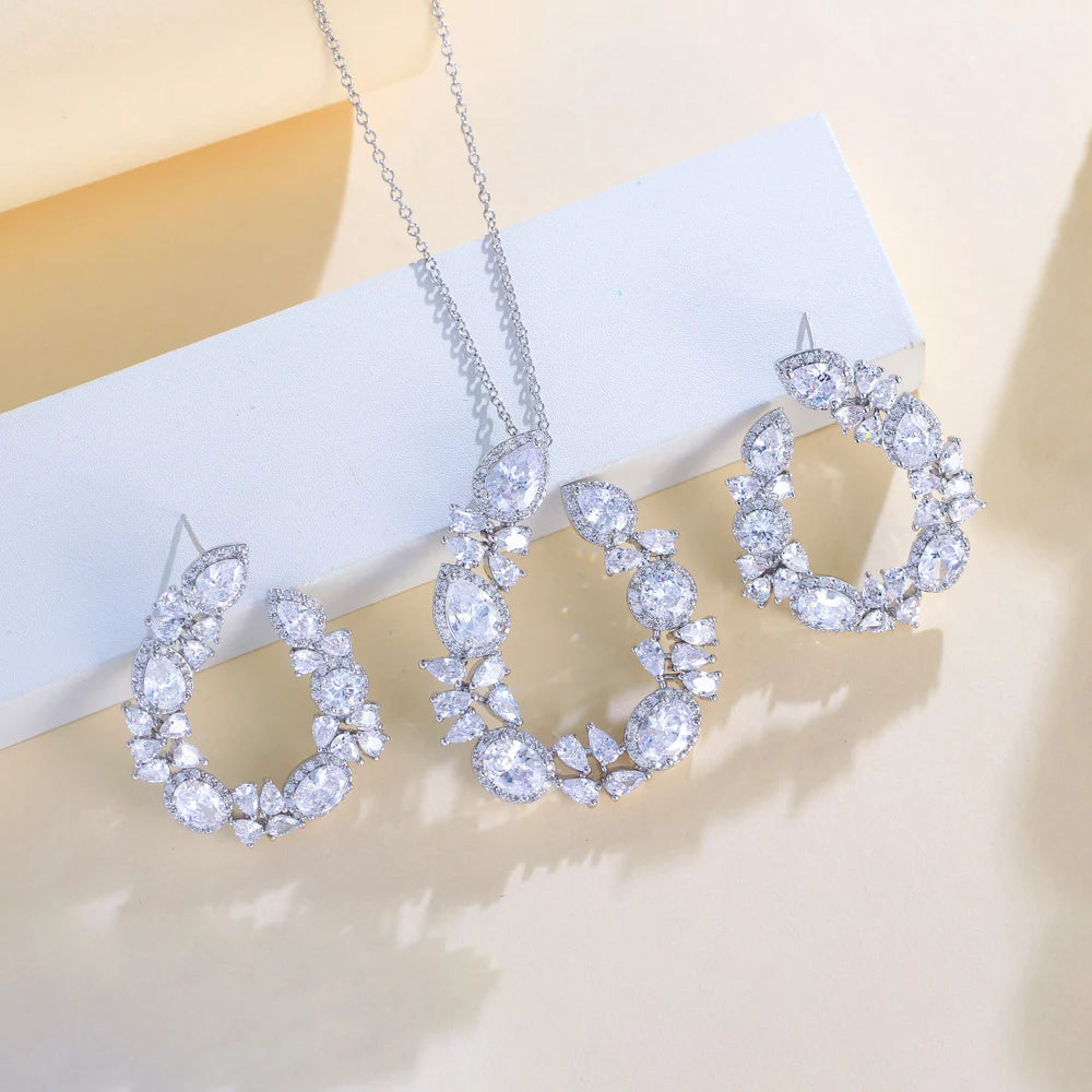 Veridia Leaf Crystal Necklace & Earrings Set