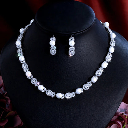 Liane Leaf Necklace & Earrings Set