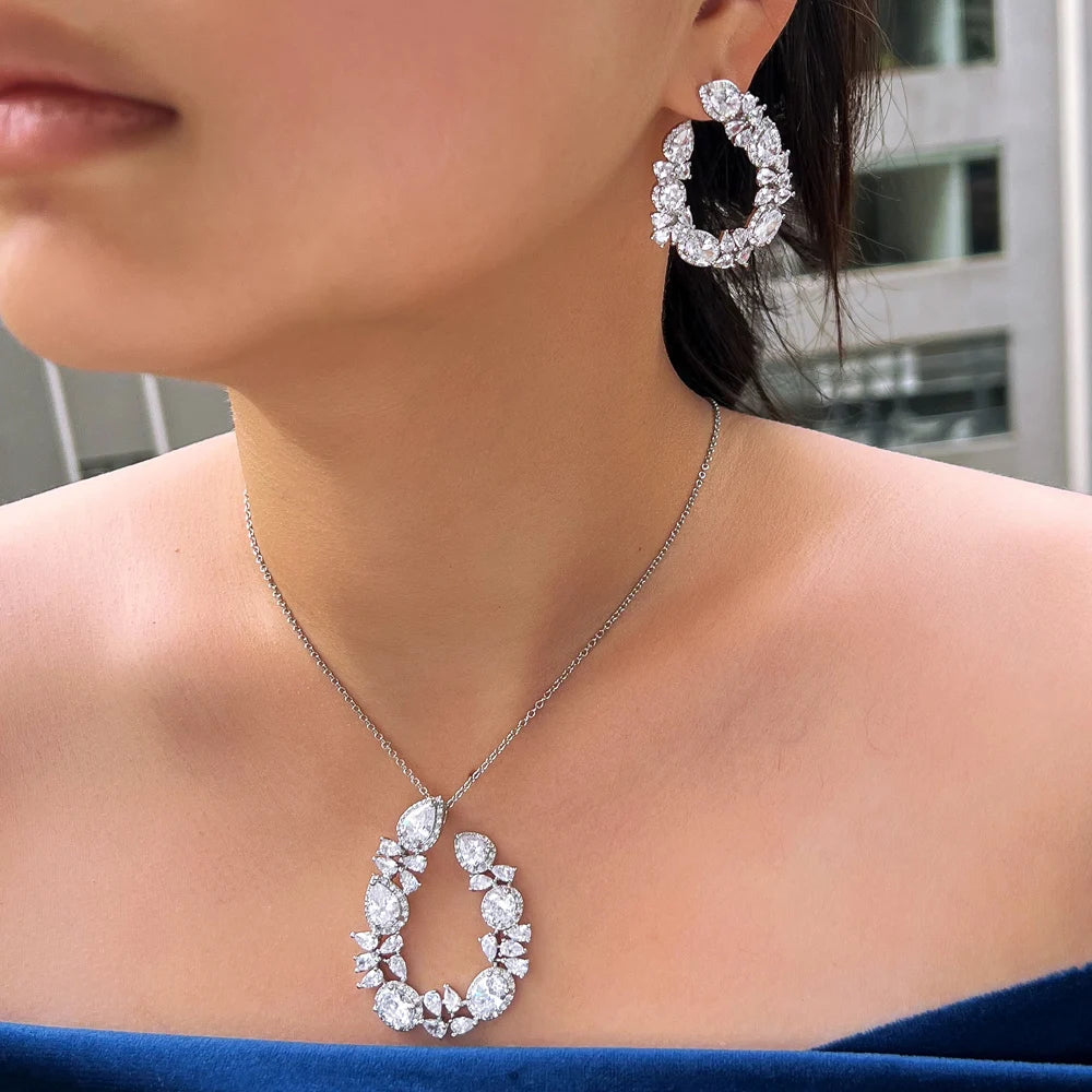 Veridia Leaf Crystal Necklace & Earrings Set
