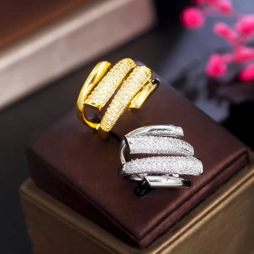 Éclat Irregular Crystal Ring