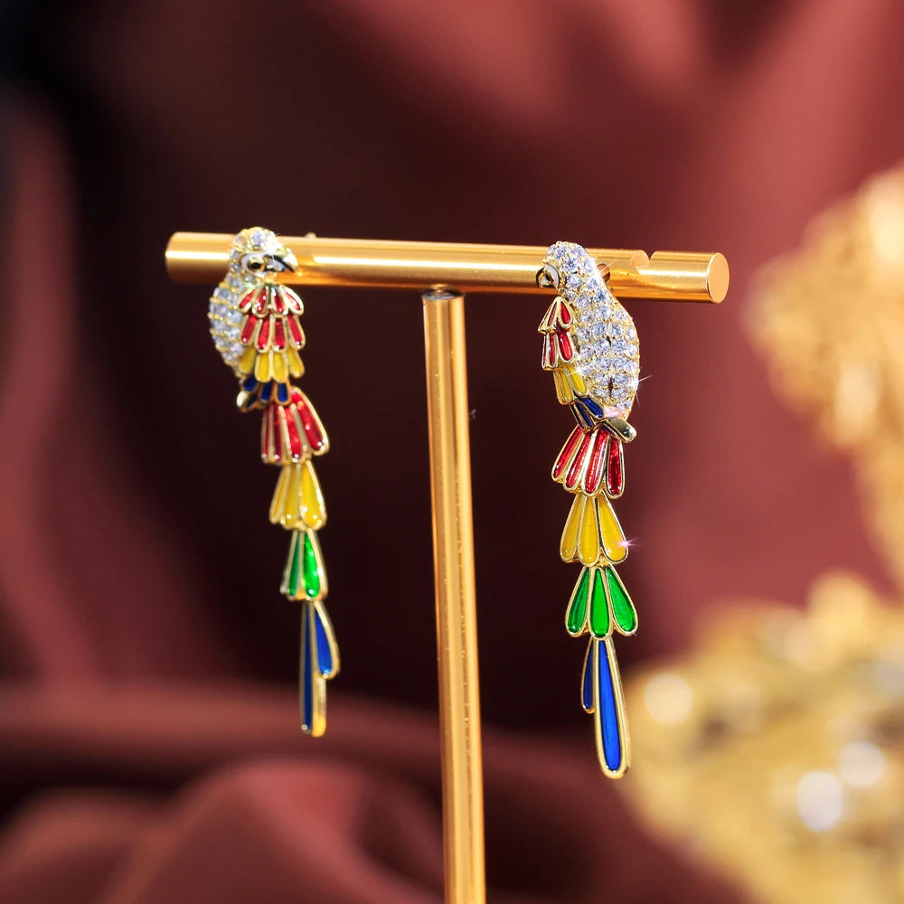 Arcelle Color Feather Earrings