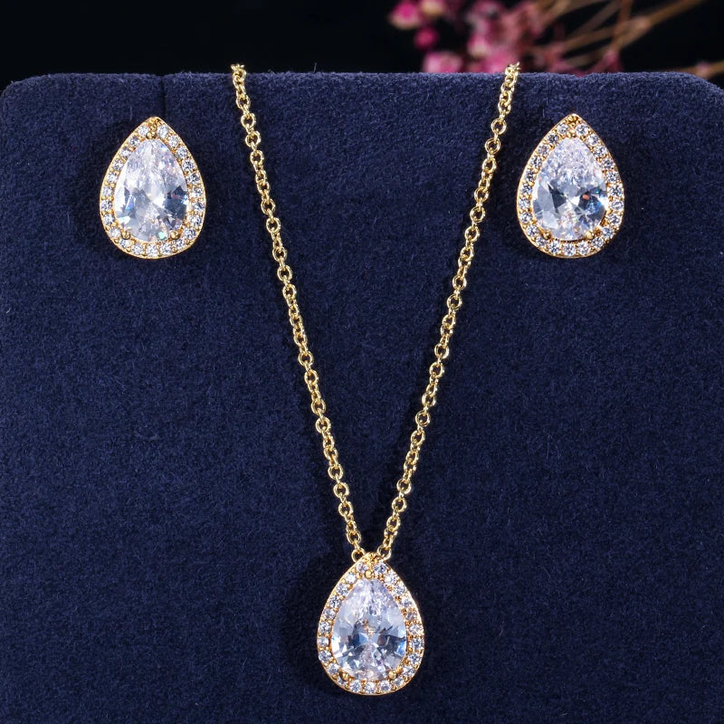 Cléone Teardrop Crystal Necklace & Earrings Set