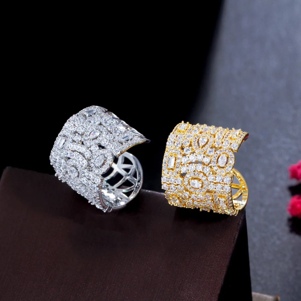 Spark White Gold Crystal Ring