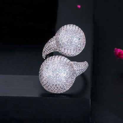 Golden Pavé Sphere Ring