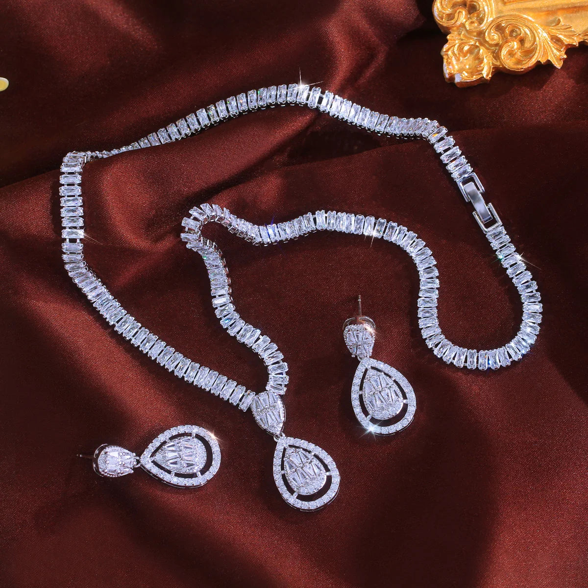 Vivienne Baguette Crystal Jewelry Set