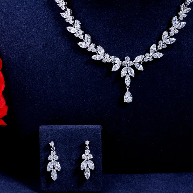 Verena Leaf Crystal Jewelry Set