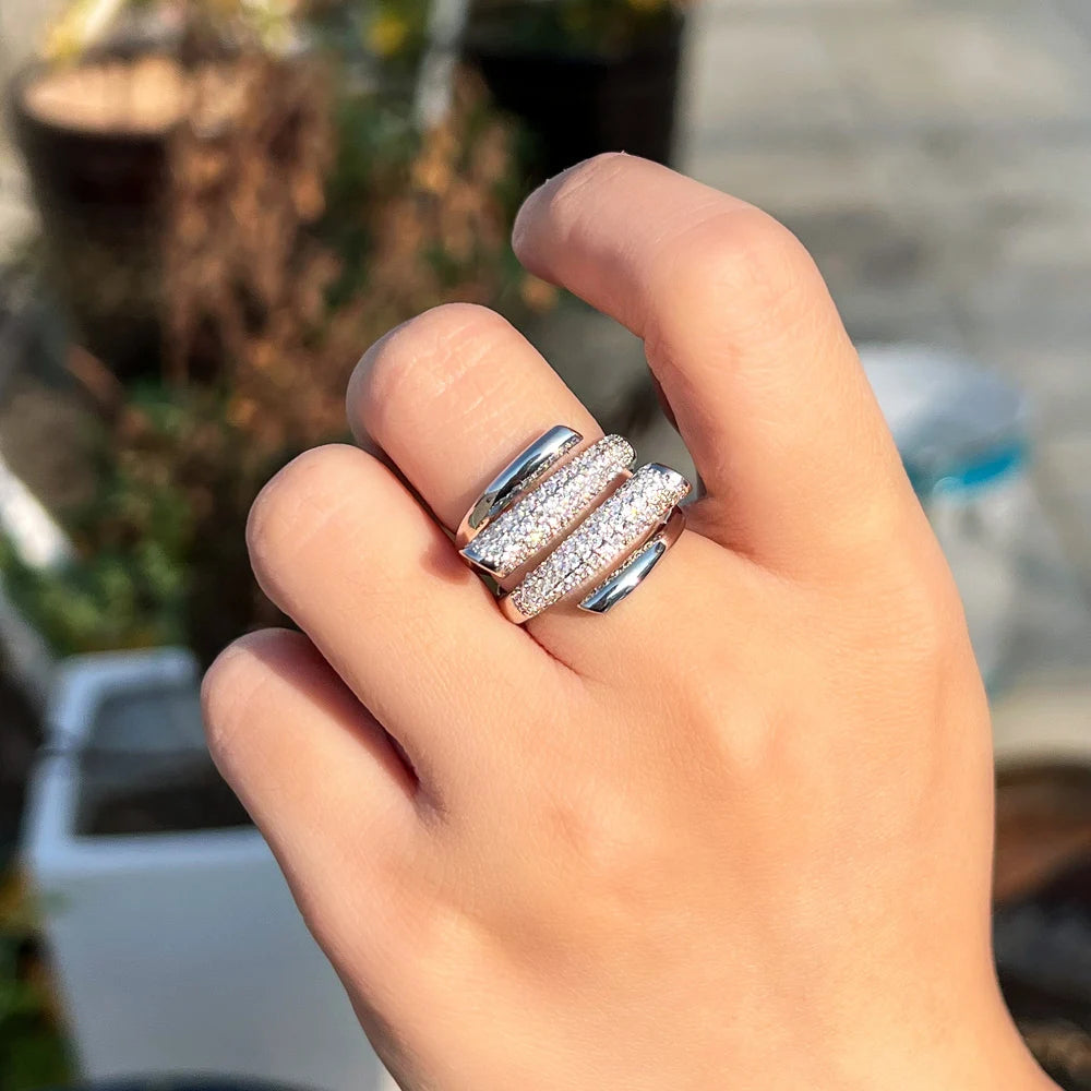 Éclat Irregular Crystal Ring