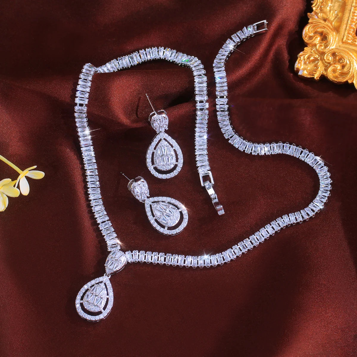 Vivienne Baguette Crystal Jewelry Set