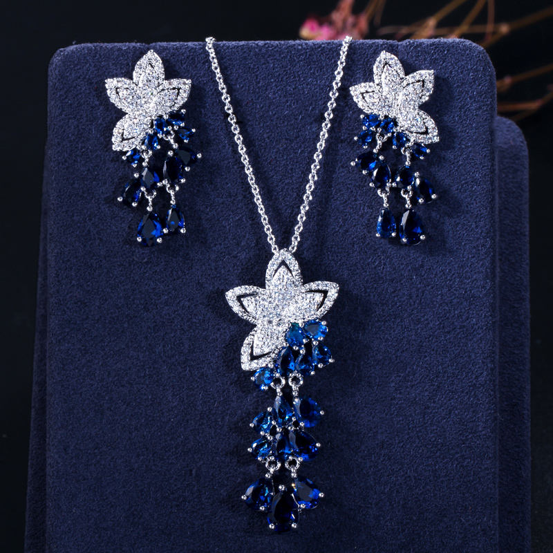Geometric Flower Tassel Necklace & Earrings Set