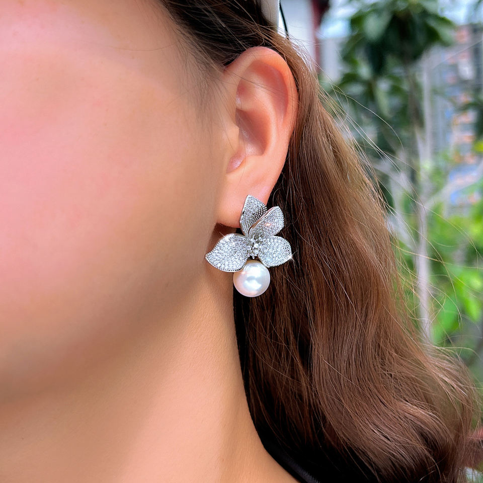 Florence Bloom Pearl Drop Earrings