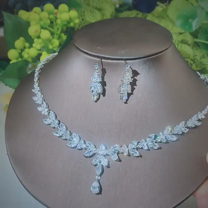 Verena Leaf Crystal Jewelry Set